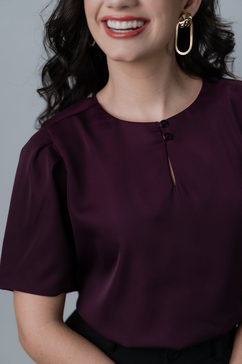 BLUSA BÁSICA FEMININA COM BOTÕES VINHO